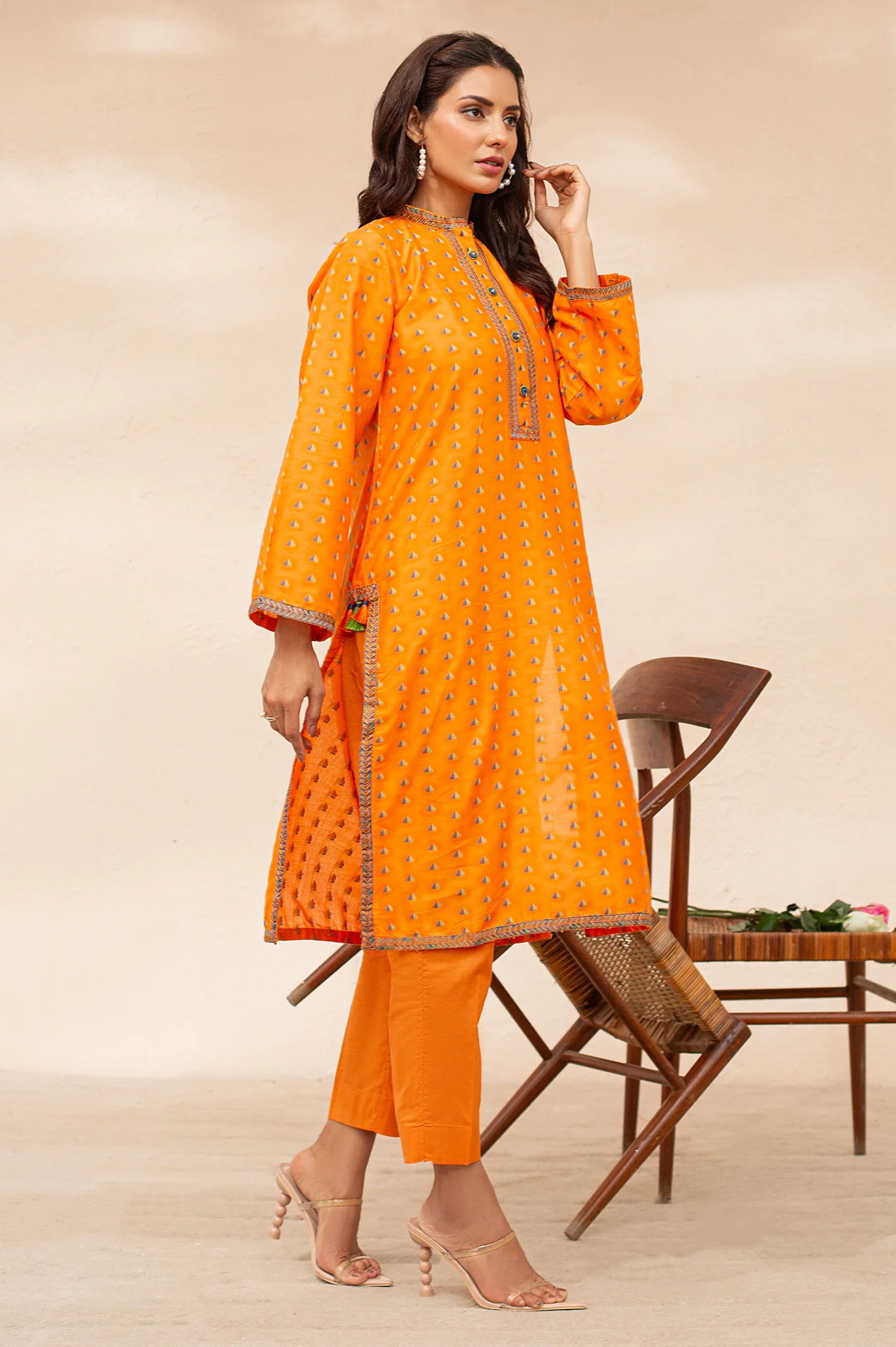 Jacquard Solid Kurti - Image 3