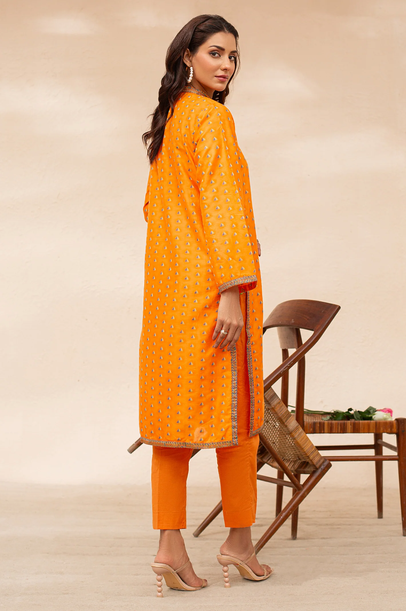 Jacquard Solid Kurti - Image 4